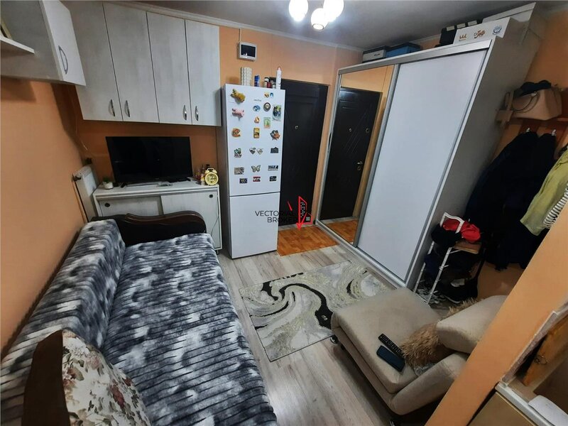 Pantelimon, garsoniera cocheta cu centrala proprie.