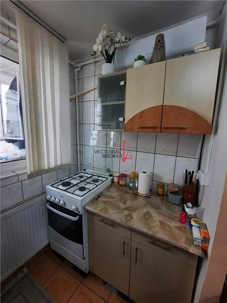 Pantelimon, garsoniera cocheta cu centrala proprie.